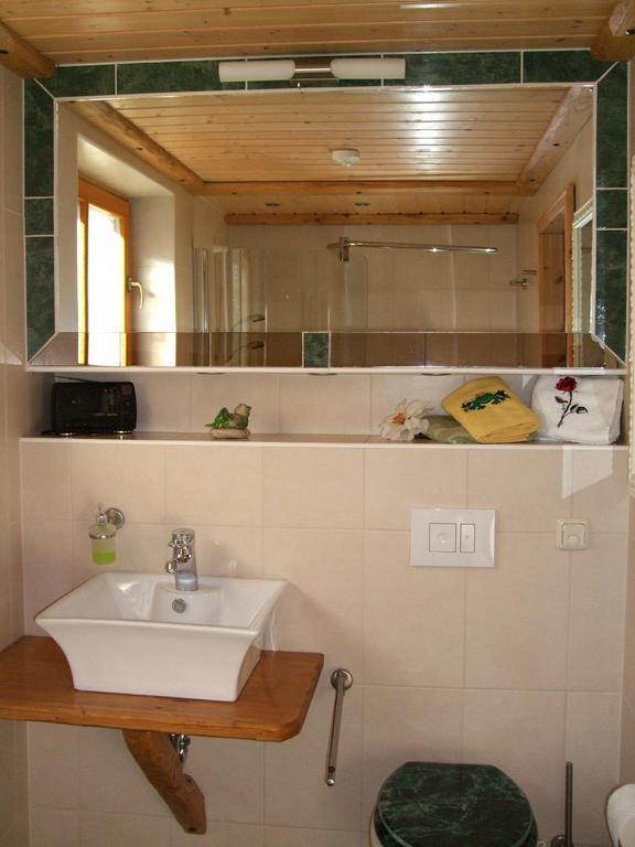 Gaestezimmer Am Maerchenbrunnen Dresden Rum bild